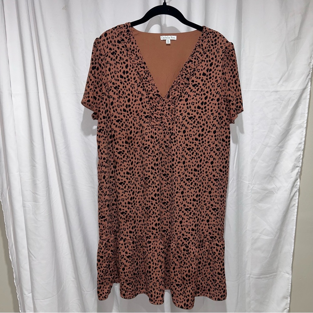 Ophelia Roe Dress Mini Cheetah Print V Neck Short Sleeve Lined Shift Dress XL